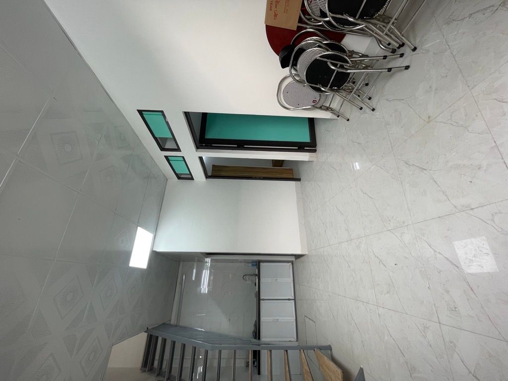 Bán nhà Định Công - diện tích 46m2 2 tầng - ngõ ba gác thông - giá 2 tỷ