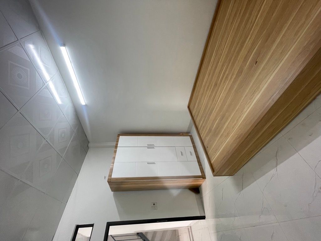 Bán nhà Định Công - diện tích 46m2 2 tầng - ngõ ba gác thông - giá 2 tỷ