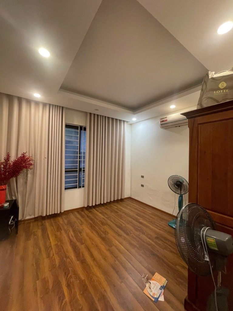 Bán nhà Khu đô thị Đại Kim - 54m2 6 tầng - thang máy, gara ô tô - giá 22,5 tỷ