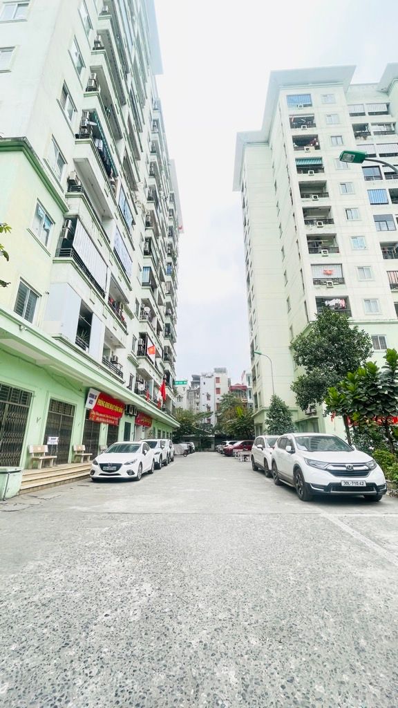 Bán nhà Nguyễn Xiển - diện tích 63.1m2 5 tầng - Lô góc thoáng sáng - giá 5,05 tỷ