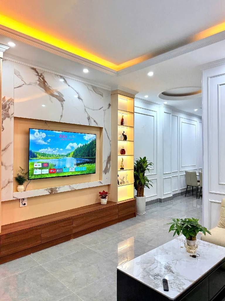 Bán nhà Vương Thừa Vũ - diện tích 44m2 5 tầng - Thang máy - giá 13,9 tỷ