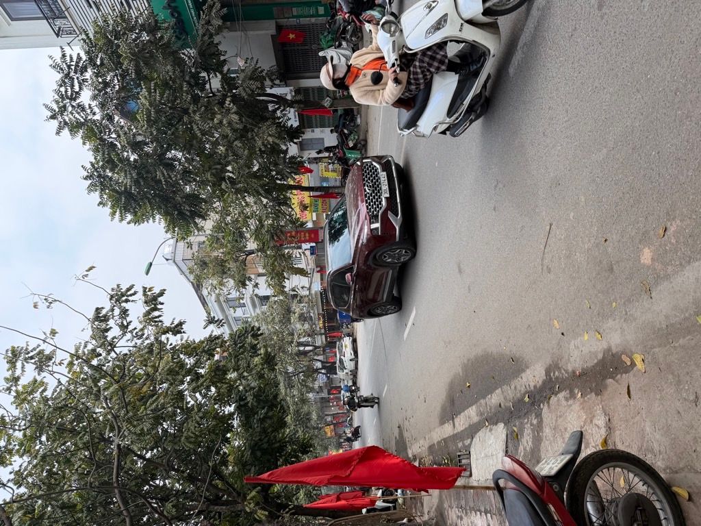 Bán nhà Dương văn Bé - diện tích 49m2 1 tầng - mặt phố - giá 17 tỷ