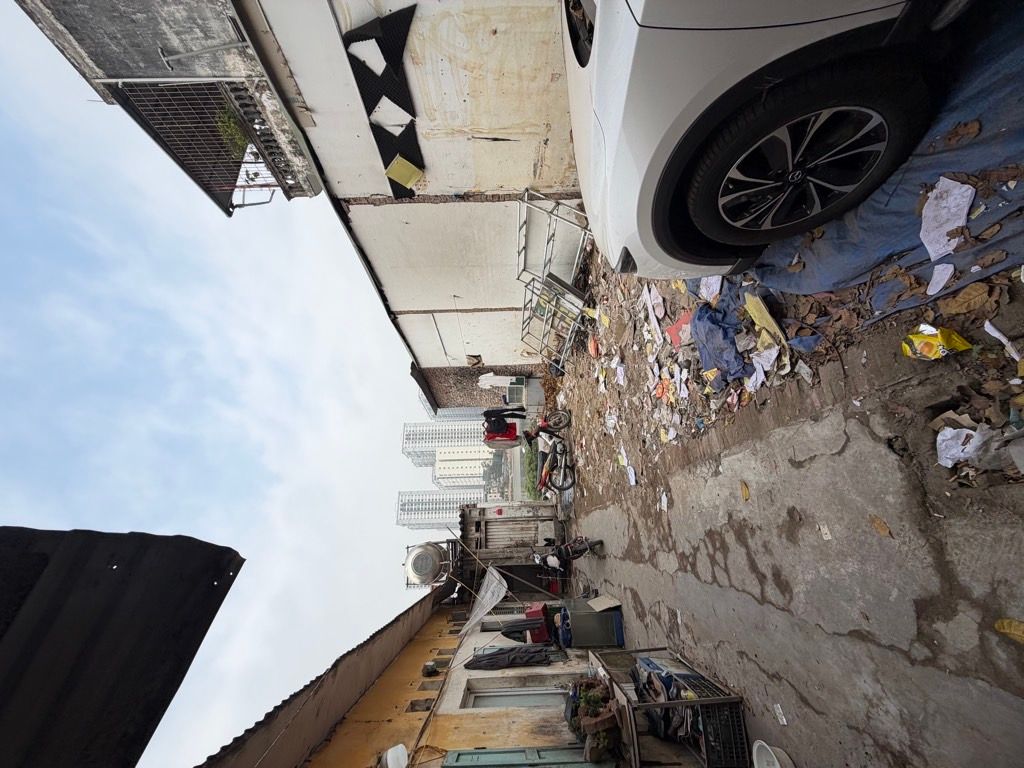 Bán nhà Dương văn Bé - diện tích 49m2 1 tầng - mặt phố - giá 17 tỷ