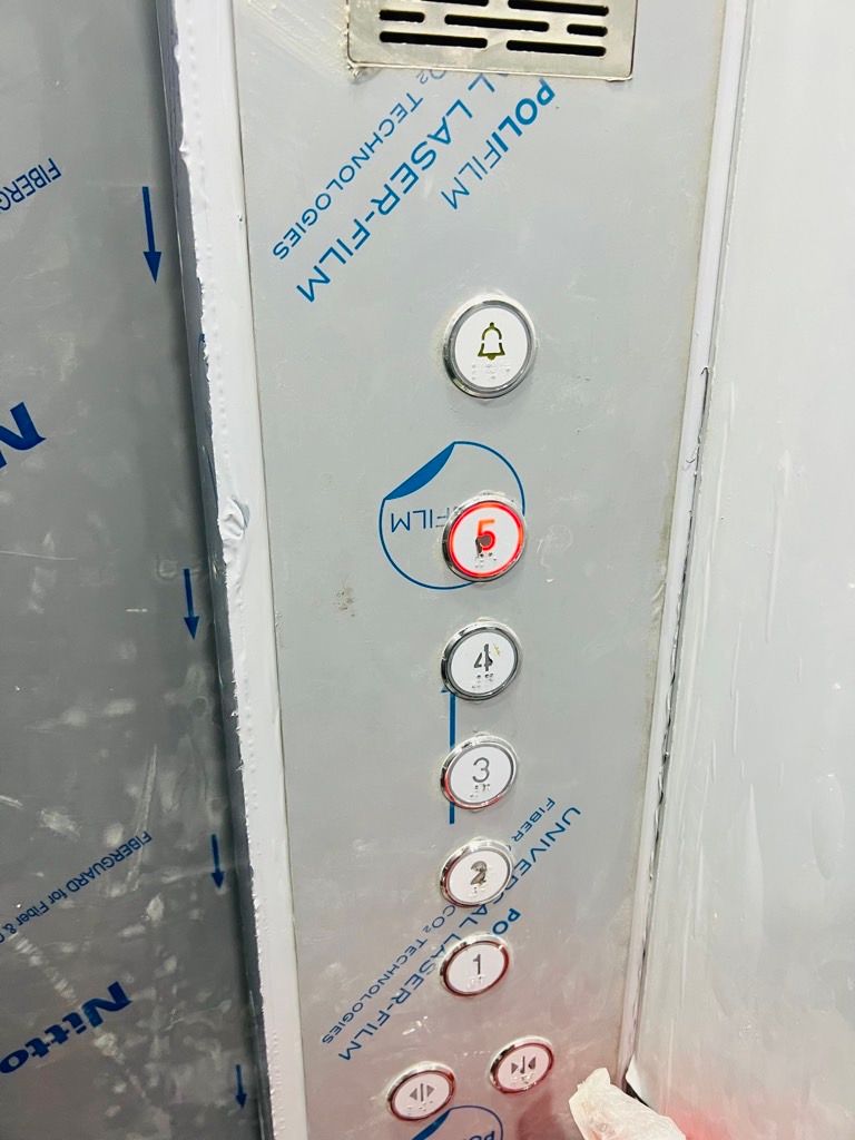 Bán nhà Hào Nam - diện tích 61.2m2 6 tầng - CCMN siêu hiếm - giá 16,6 tỷ