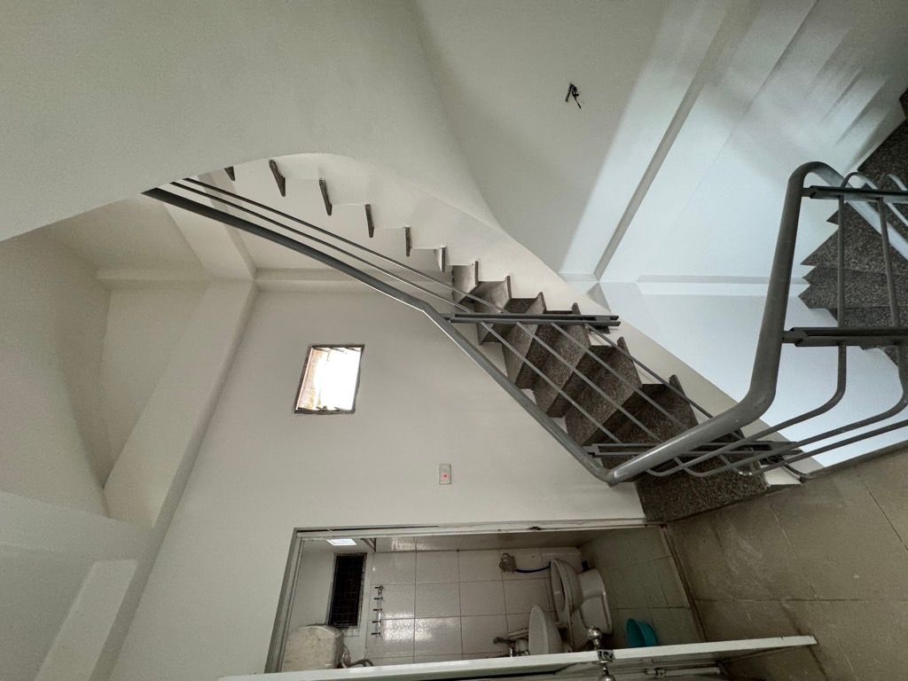 Bán nhà Gốc Đề - diện tích 26,6m2 4 tầng - gần ô tô - giá 6,8 tỷ