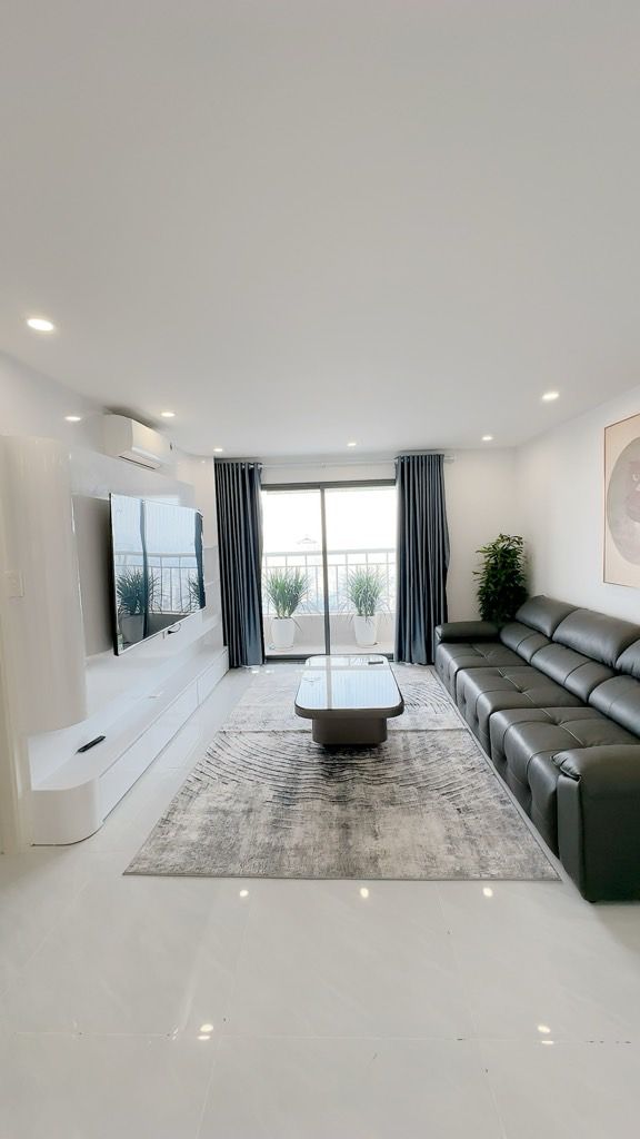 Bán nhà Lò Đúc - diện tích 94.6m2 1 tầng - Căn hộ cao cấp mặt phố - giá 11,5 tỷ