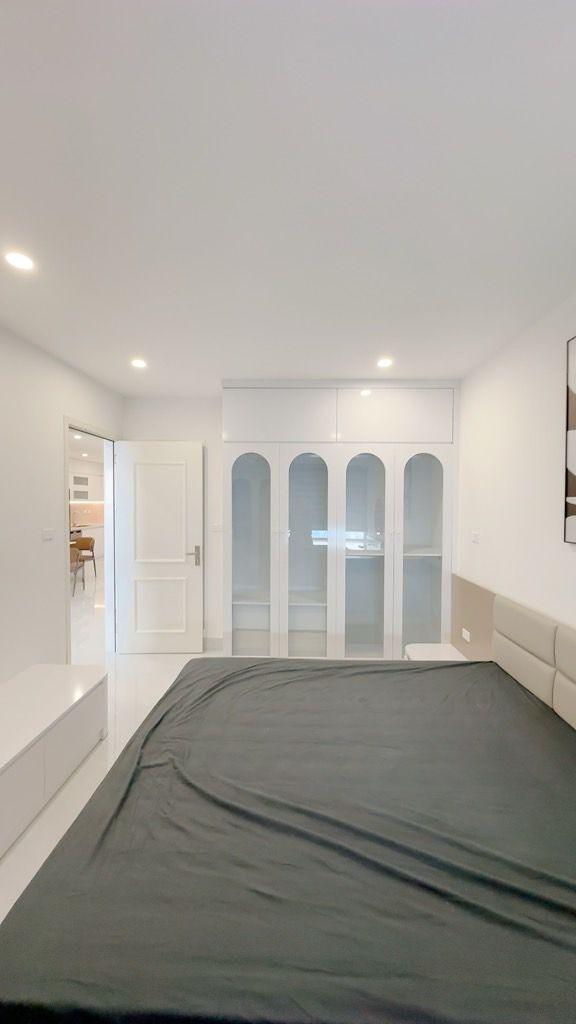 Bán nhà Lò Đúc - diện tích 94.6m2 1 tầng - Căn hộ cao cấp mặt phố - giá 11,5 tỷ