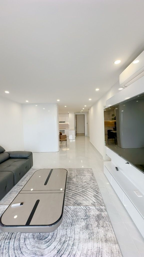 Bán nhà Lò Đúc - diện tích 94.6m2 1 tầng - Căn hộ cao cấp mặt phố - giá 11,5 tỷ