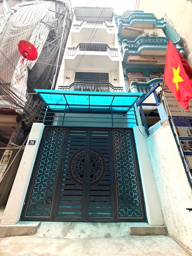 Bán nhà Trường Chinh - diện tích 48m2 4 tầng - Ô tô đỗ cửa - giá 15,9 tỷ