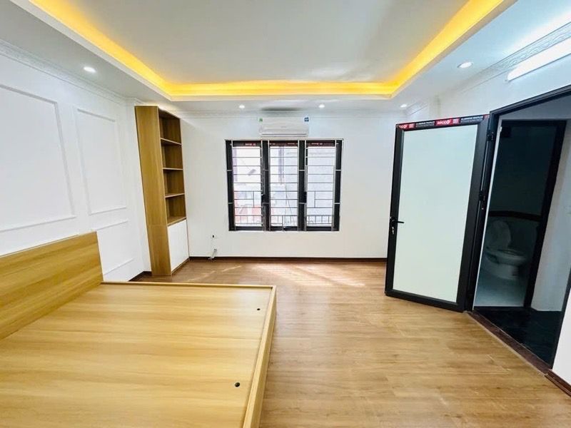 Bán nhà Đại Đồng - diện tích 30m2 5 tầng - Nhà đẹp xây mới cứng - giá 7,3 tỷ