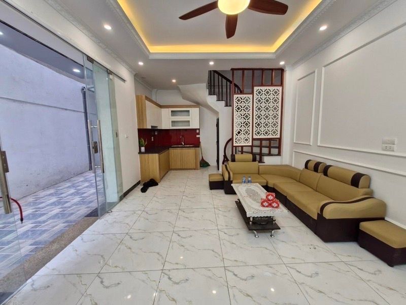 Bán nhà Đại Đồng - diện tích 30m2 5 tầng - Nhà đẹp xây mới cứng - giá 7,3 tỷ