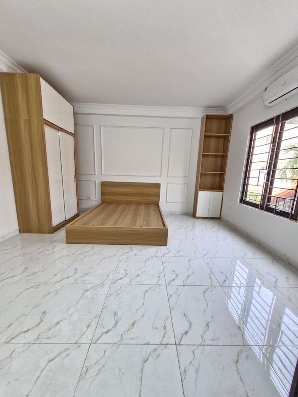 Bán nhà Đại Đồng - diện tích 30m2 5 tầng - Nhà đẹp xây mới cứng - giá 7,3 tỷ