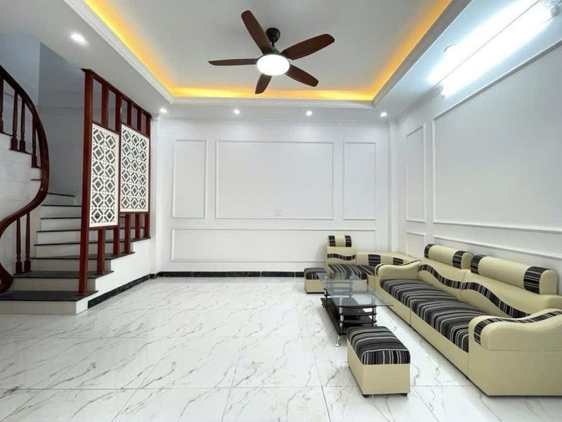 Bán nhà Đại Đồng - diện tích 30m2 5 tầng - Nhà đẹp xây mới cứng - giá 7,3 tỷ