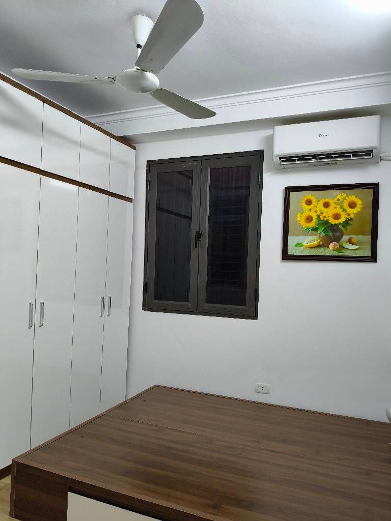 Bán nhà Giáp Nhất - diện tích 70m2 5 tầng - Căn hộ đẹp, giá 3,4 tỷ