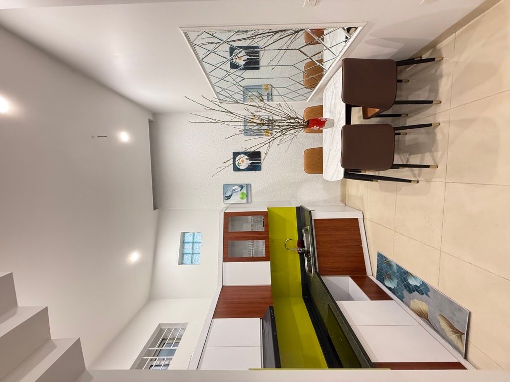 Bán nhà Định Công Hạ - diện tích 31.9m2 4 tầng - Lô góc 3 mặt ngõ - giá 7,65 tỷ