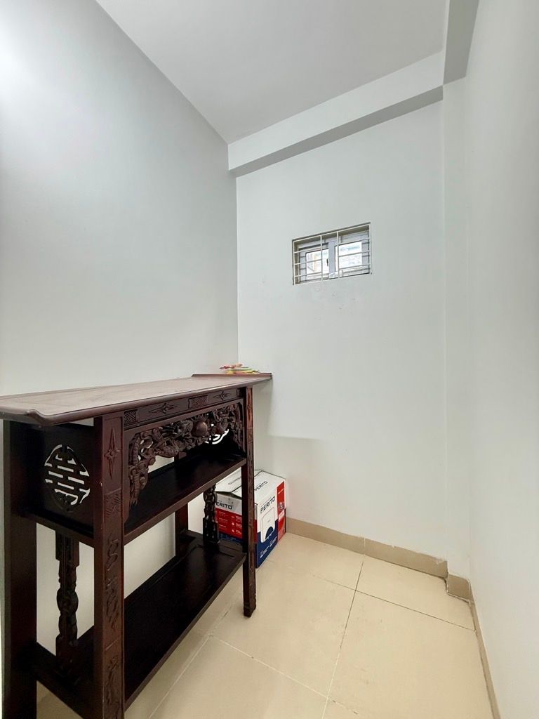 Bán nhà Định Công Hạ - diện tích 31.9m2 4 tầng - Lô góc 3 mặt ngõ - giá 7,65 tỷ