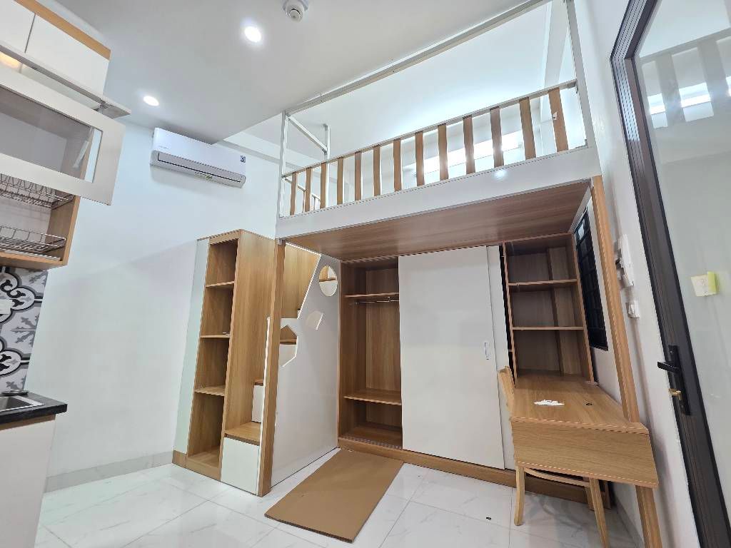 Bán nhà Hòa Bình - diện tích 37,9m2 5 tầng - Thang máy - giá 10 tỷ