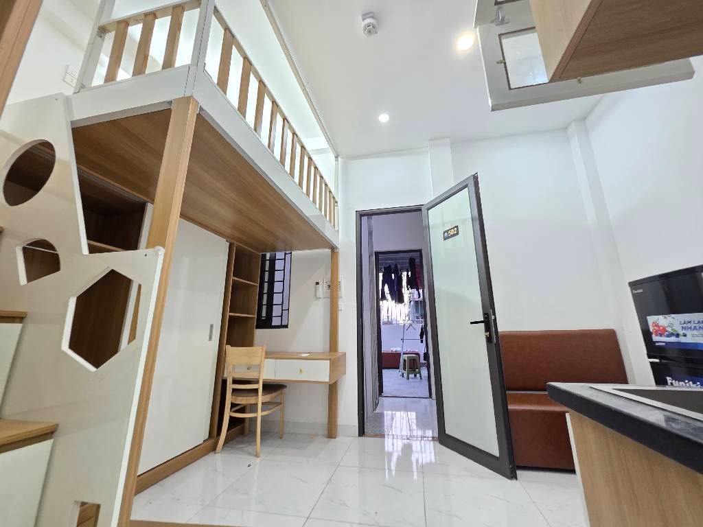 Bán nhà Hòa Bình - diện tích 37,9m2 5 tầng - Thang máy - giá 10 tỷ