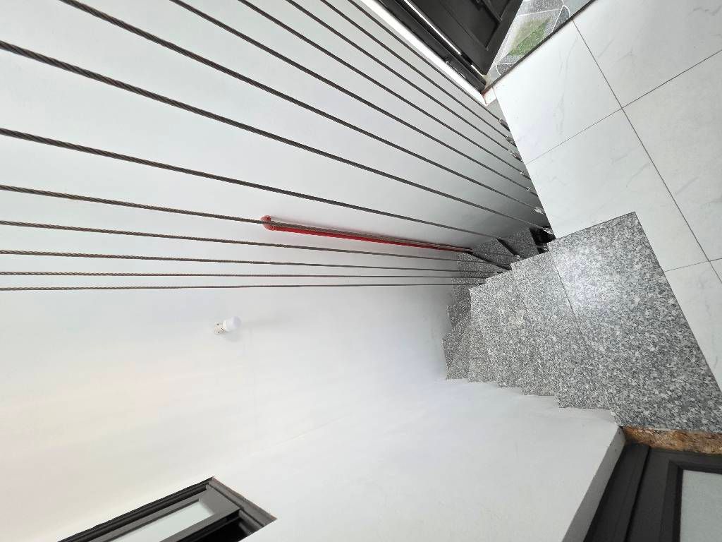 Bán nhà Hòa Bình - diện tích 37,9m2 5 tầng - Thang máy - giá 10 tỷ