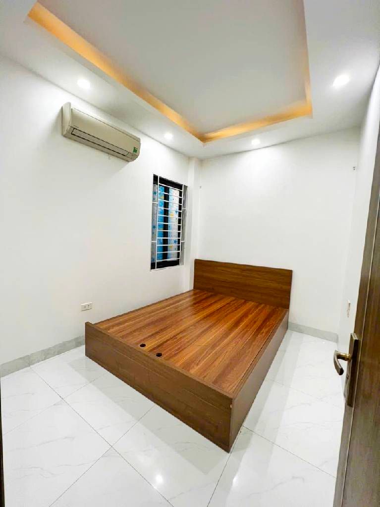 Bán nhà Khương Thượng - diện tích 54m2 1 tầng - Ô tô đỗ chân tòa - giá 2,6 tỷ