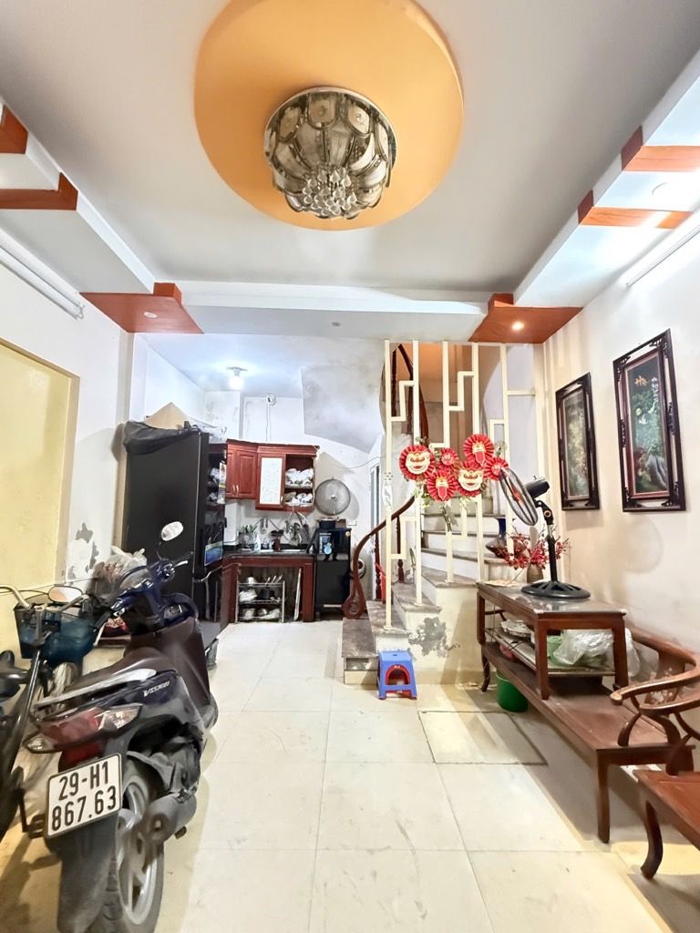 Bán nhà Đông thiên - diện tích 55.7m2 5 tầng - Sổ đỏ chính chủ vuông đẹp - giá 6,8 tỷ