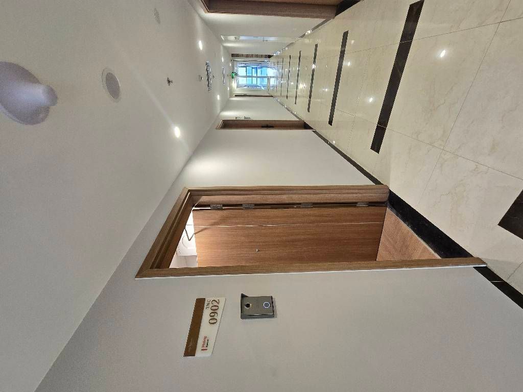 Bán nhà 90 Láng - diện tích 32.1m2 1 tầng - Chung cư cao cấp - giá 5,2 tỷ