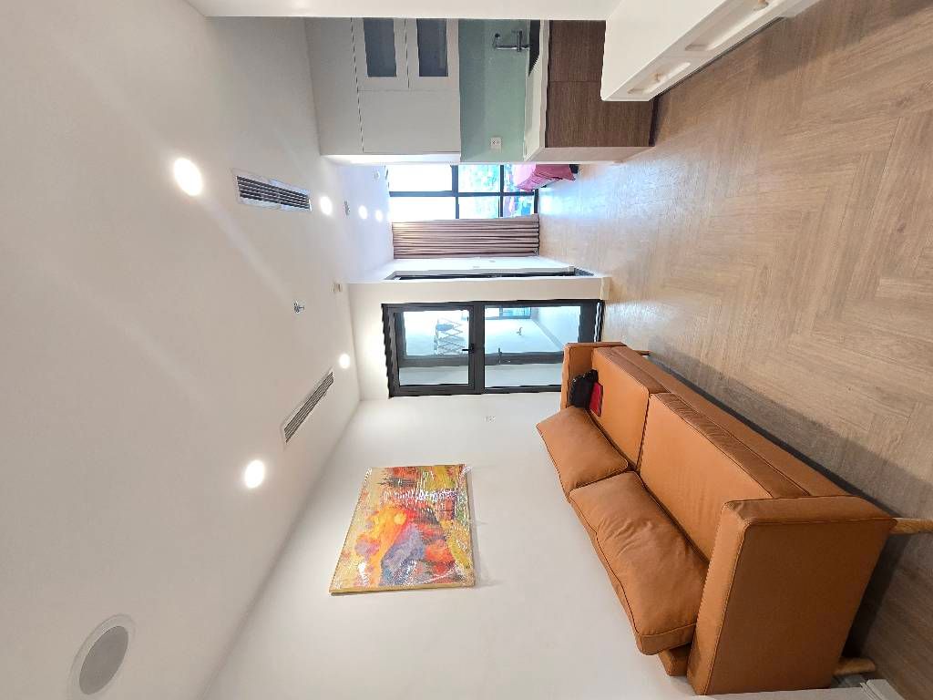 Bán nhà 90 Láng - diện tích 32.1m2 1 tầng - Chung cư cao cấp - giá 5,2 tỷ