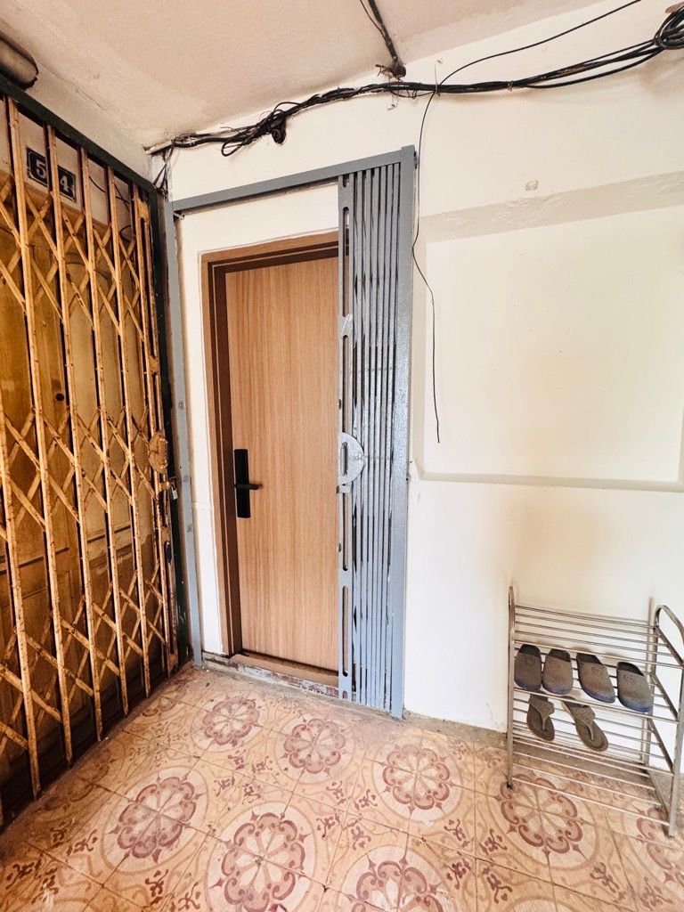 Bán nhà Giải Phóng - diện tích 29.6m2 1 tầng - Tập thể Giải Phóng - giá 3,98 tỷ