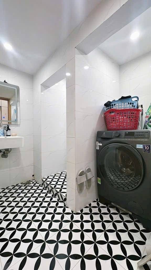 Bán nhà Hồ Đắc Di - diện tích 90m2 9 tầng - Căn duplex ở sướng - giá 4,9 tỷ