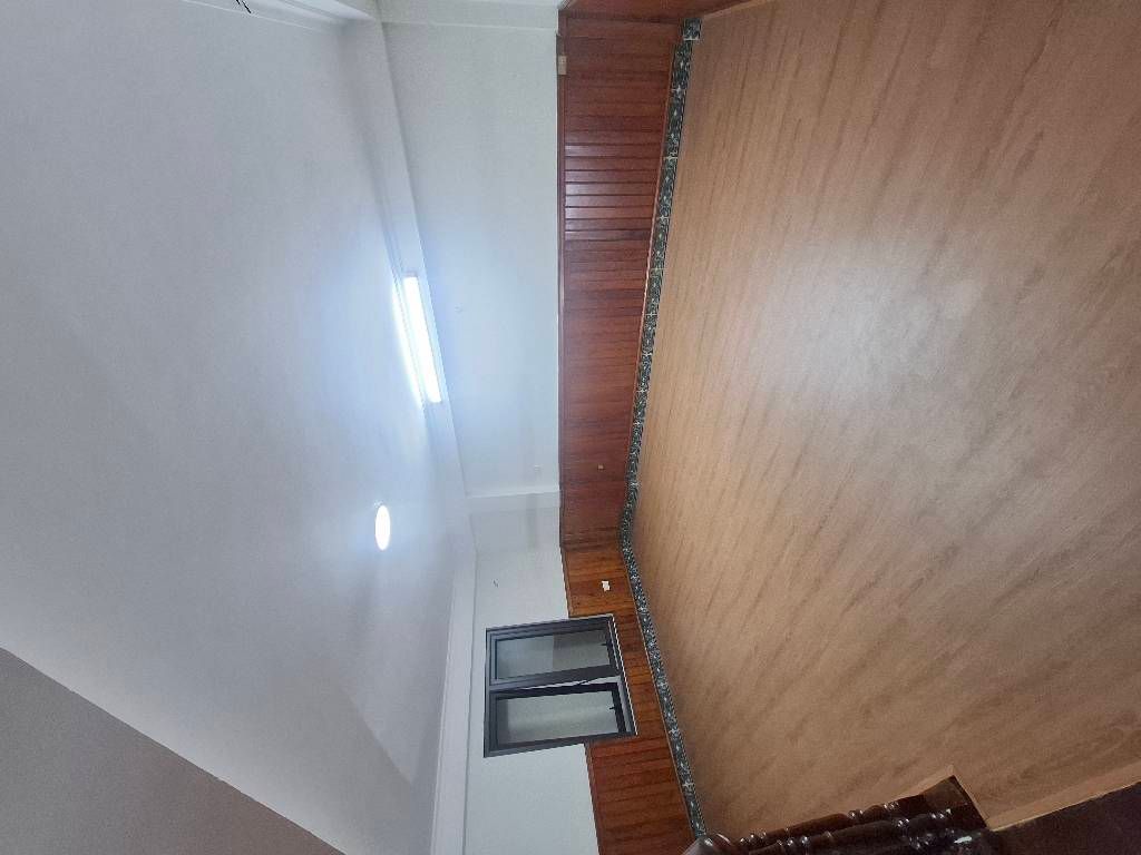 Bán nhà Nguyễn Chí Thanh - diện tích 49m2 5 tầng - Ô tô phóng vù vù - giá 22,5 tỷ