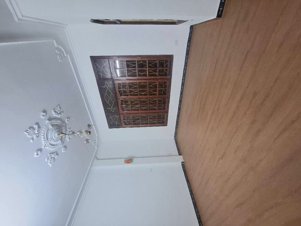 Bán nhà Nguyễn Chí Thanh - diện tích 49m2 5 tầng - Ô tô phóng vù vù - giá 22,5 tỷ