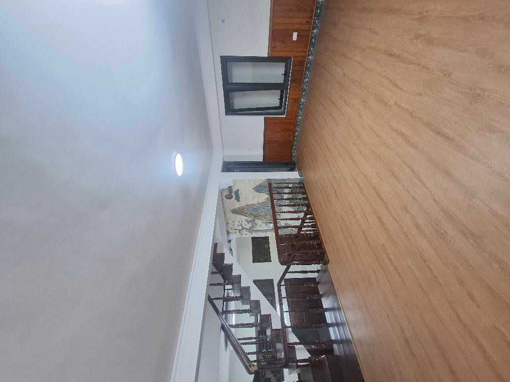 Bán nhà Nguyễn Chí Thanh - diện tích 49m2 5 tầng - Ô tô phóng vù vù - giá 22,5 tỷ