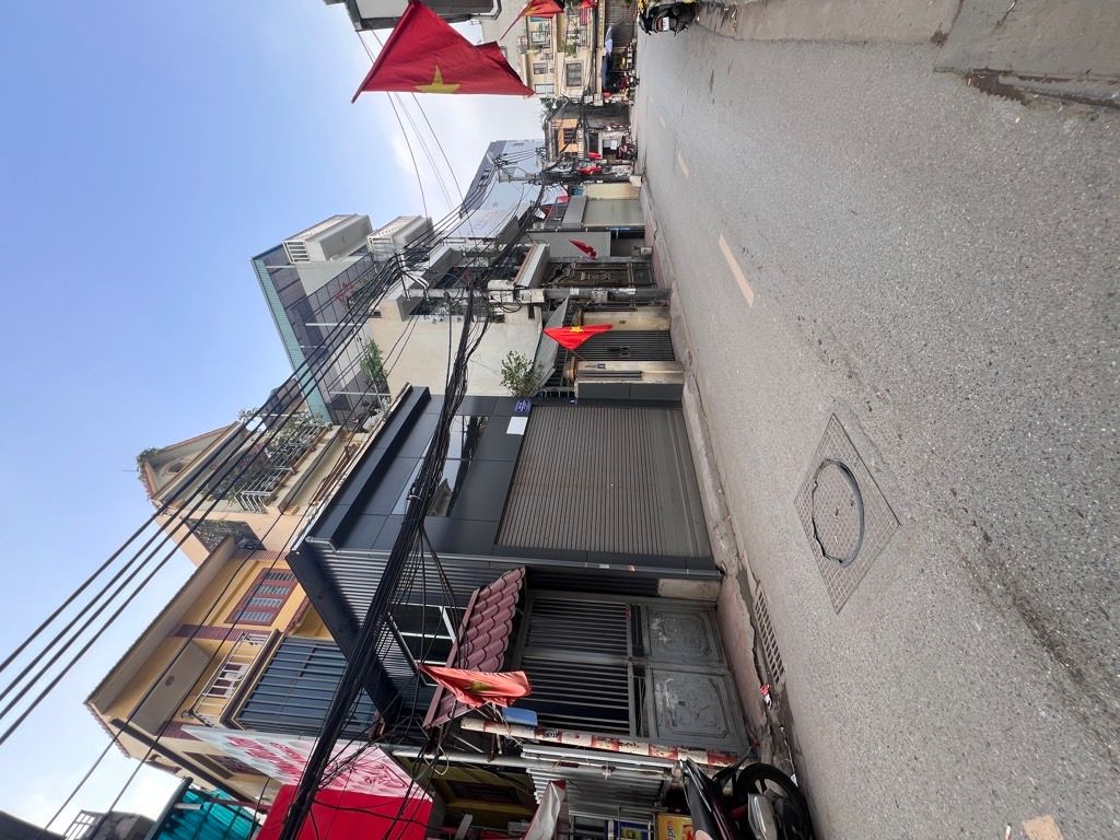 Bán nhà Thanh Lân - diện tích 68m2 4 tầng - Mặt phố - giá 14,9 tỷ