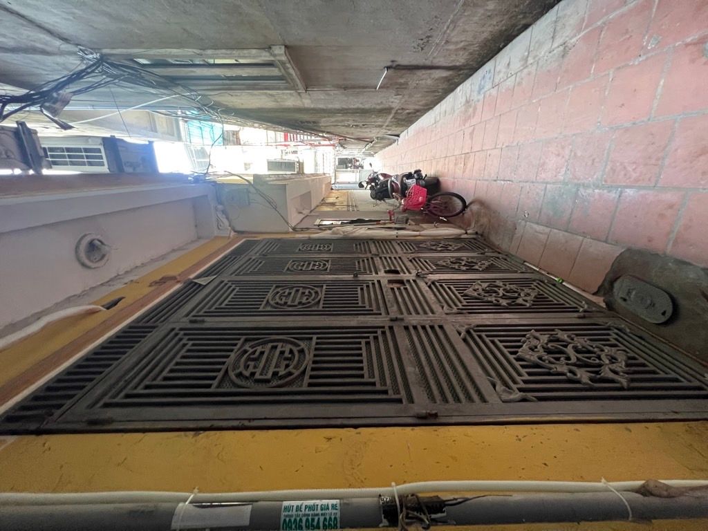 Bán nhà Thanh Lân - diện tích 68m2 4 tầng - Mặt phố - giá 14,9 tỷ