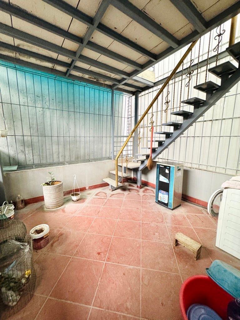 Bán nhà Quan Nhân - diện tích 42.2m2 5 tầng - Nhà phố hiếm, ở sướng giữa lòng trung tâm - giá 14,8 tỷ