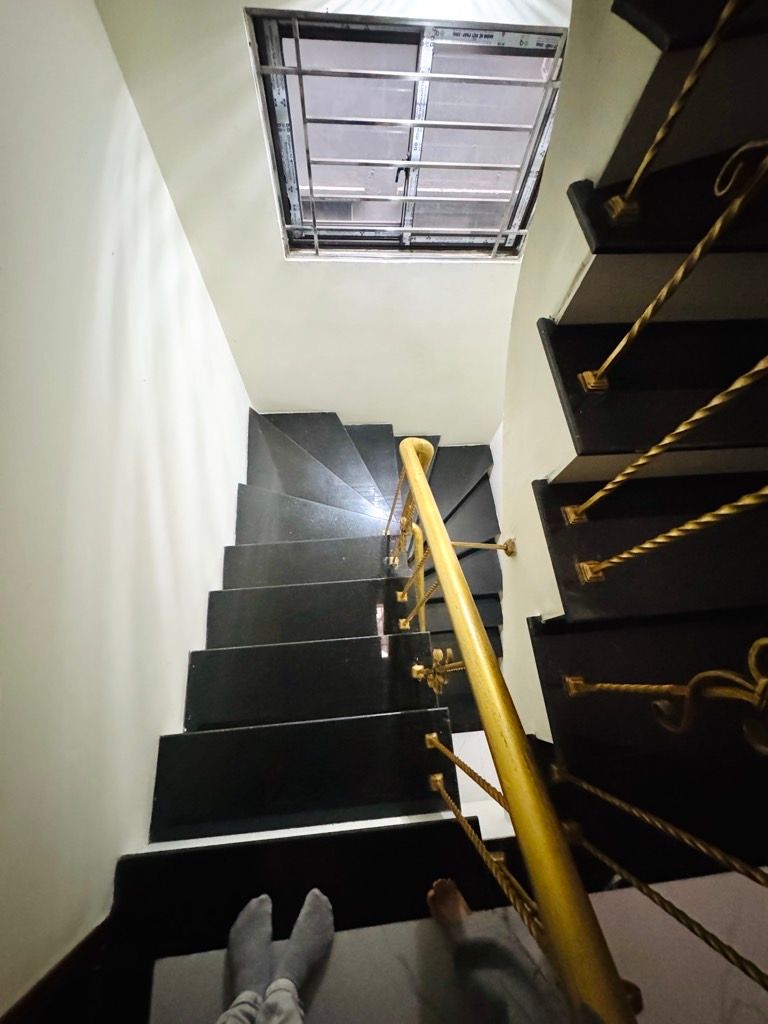 Bán nhà Quan Nhân - diện tích 42.2m2 5 tầng - Nhà phố hiếm, ở sướng giữa lòng trung tâm - giá 14,8 tỷ