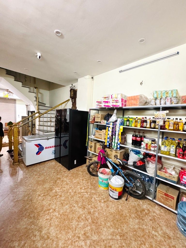 Bán nhà Quan Nhân - diện tích 42.2m2 5 tầng - Nhà phố hiếm, ở sướng giữa lòng trung tâm - giá 14,8 tỷ