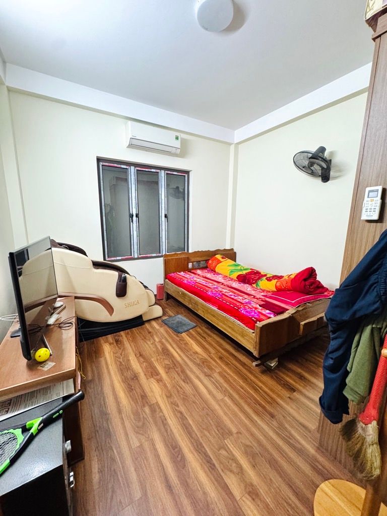 Bán nhà Quan Nhân - diện tích 42.2m2 5 tầng - Nhà phố hiếm, ở sướng giữa lòng trung tâm - giá 14,8 tỷ