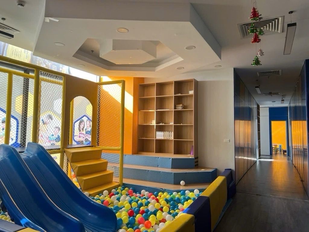 Bán nhà Trần Thủ Độ - diện tích 72.1m2 2 tầng - Kinh doanh đa dạng - giá 5 tỷ