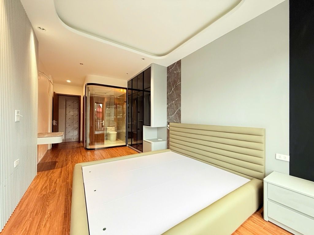 Bán nhà Tô Vĩnh Diện - diện tích 34m2 7 tầng - Ô tô vào nhà - giá 15,25 tỷ