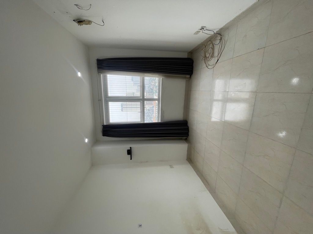 Bán nhà Tân Mai - diện tích 82m2 16 tầng - Căn góc thoáng sáng - giá 7,95 tỷ