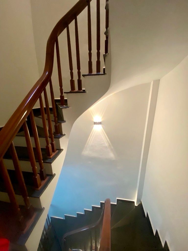 Bán nhà Ngõ Gốc Đề - diện tích 35.6m2 5 tầng - Ô tô đỗ cửa - giá 10 tỷ