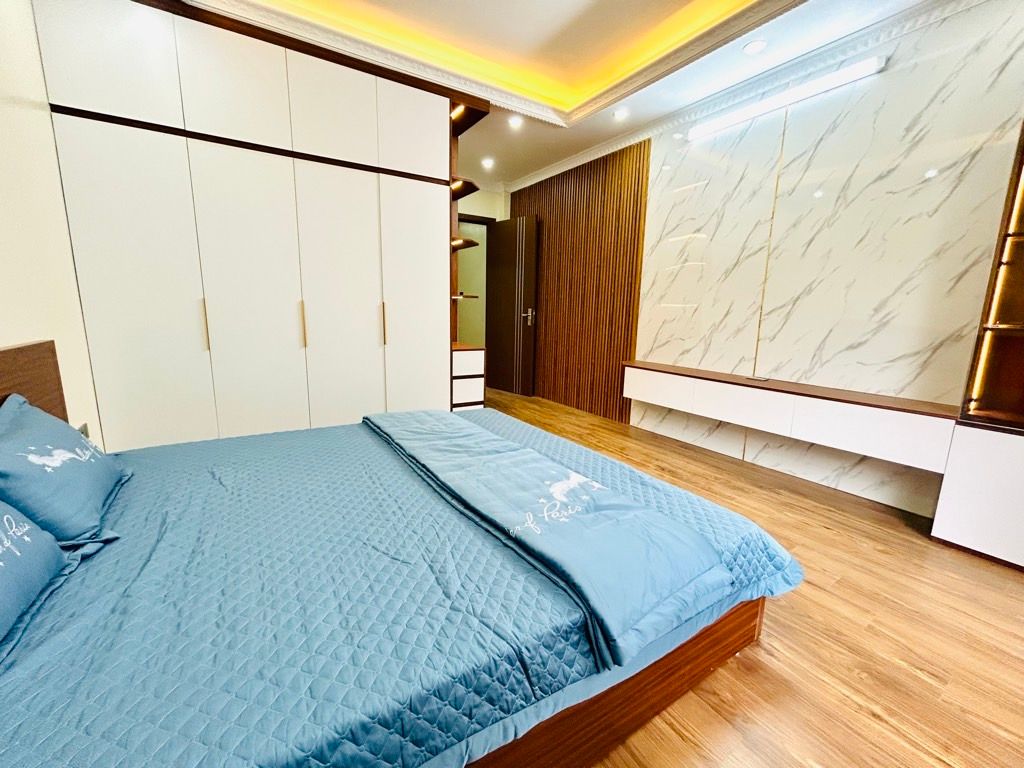 Bán nhà Thanh Đàm - diện tích 59.9m2 5 tầng - Ô tô - giá 16,3 tỷ