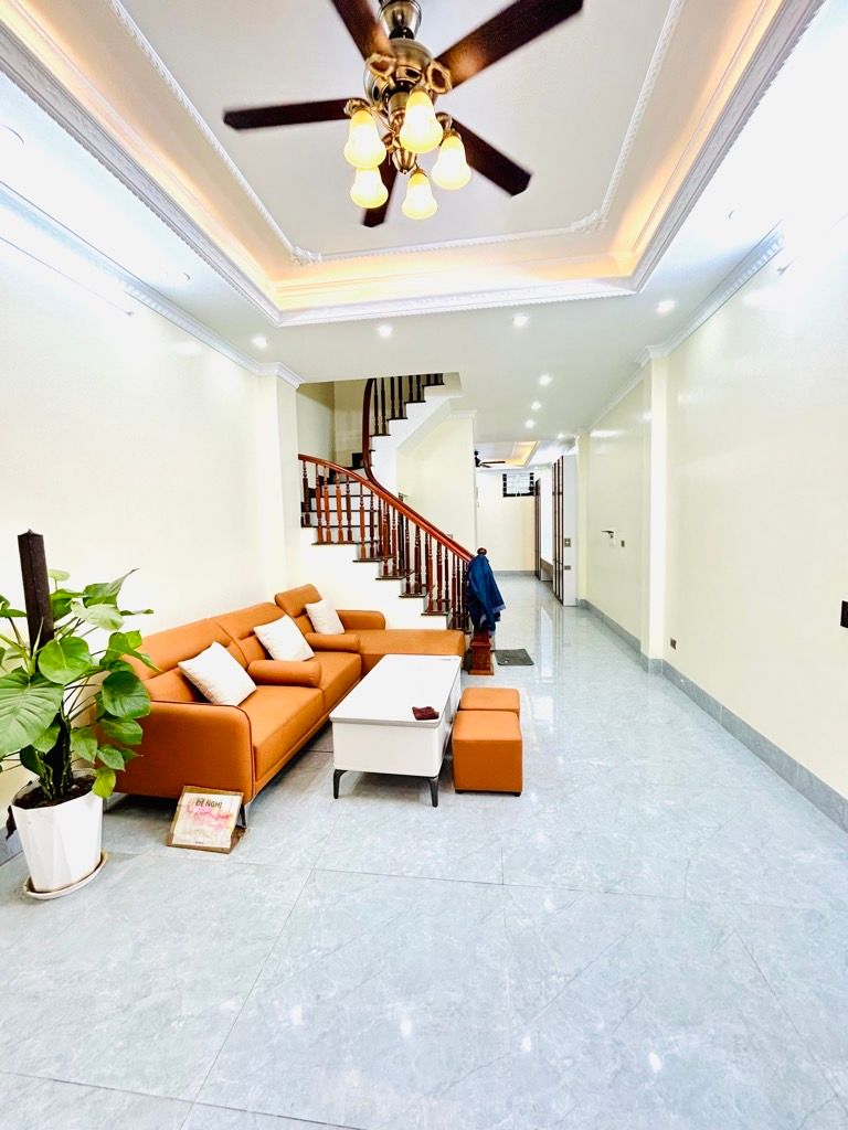 Bán nhà Thanh Đàm - diện tích 59.9m2 5 tầng - Ô tô - giá 16,3 tỷ