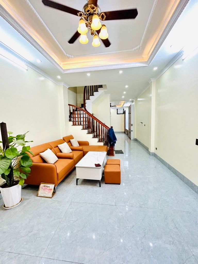 Bán nhà Thanh Đàm - diện tích 59.9m2 5 tầng - Ô tô - giá 16,3 tỷ