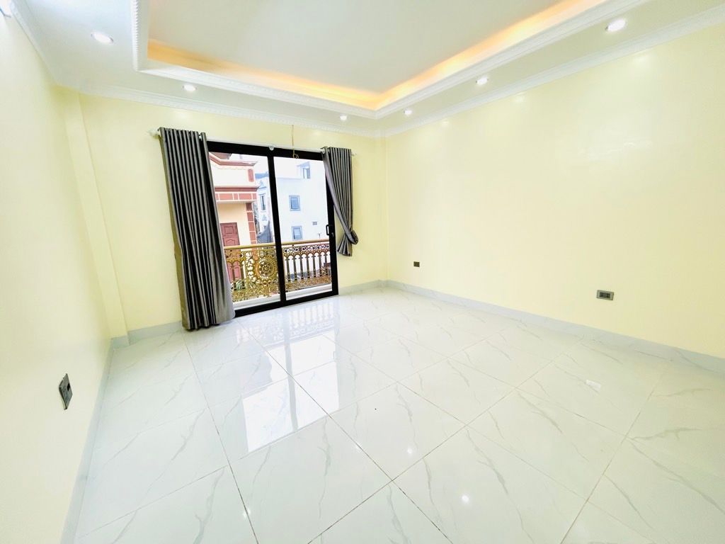 Bán nhà Thanh Đàm - diện tích 59.9m2 5 tầng - Ô tô - giá 16,3 tỷ