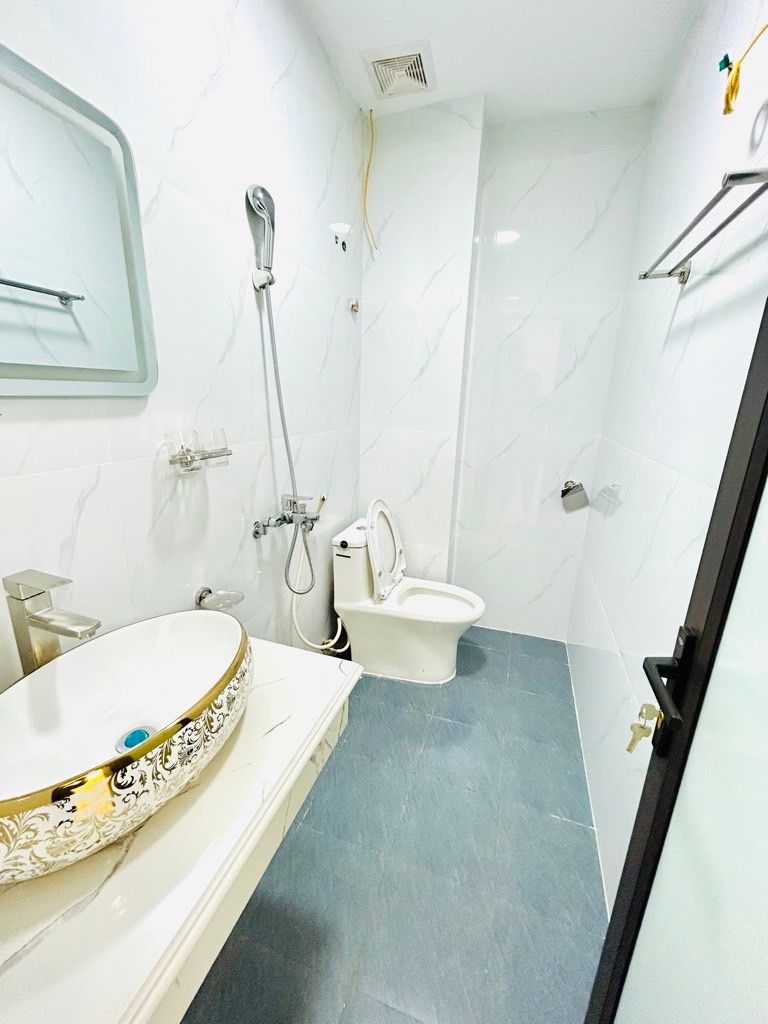 Bán nhà Thanh Đàm - diện tích 59.9m2 5 tầng - Ô tô - giá 16,3 tỷ