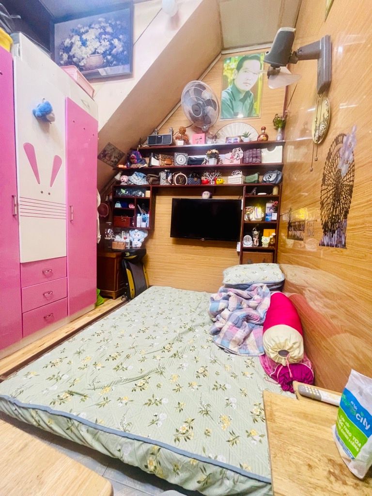 Bán nhà Phố 8/3 - diện tích 50m2 2 tầng - MẶT NGÕ Ô TÔ TRÁNH - giá 12,6 tỷ