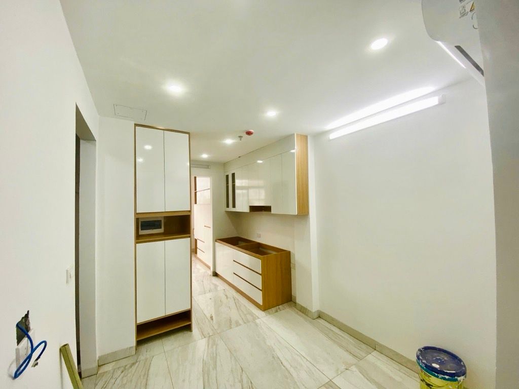 Bán nhà Yên Duyên - diện tích 60m2 7 tầng - Siêu phẩm căn hộ dịch vụ dòng tiền - giá 15,6 tỷ