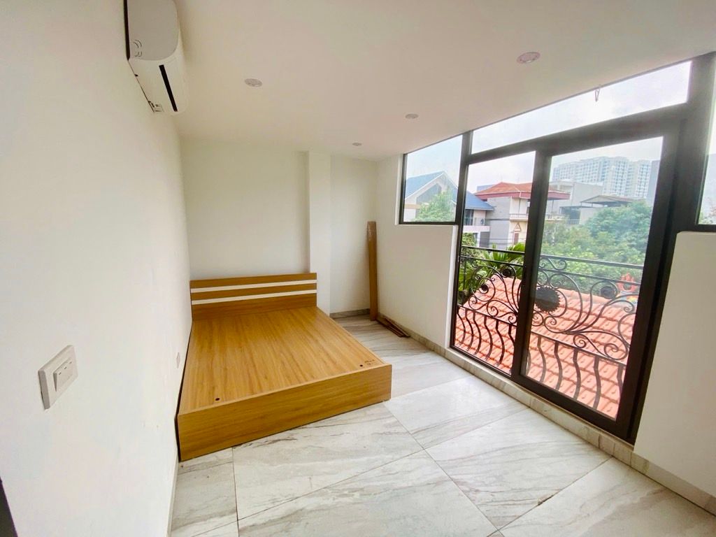 Bán nhà Yên Duyên - diện tích 60m2 7 tầng - Siêu phẩm căn hộ dịch vụ dòng tiền - giá 15,6 tỷ